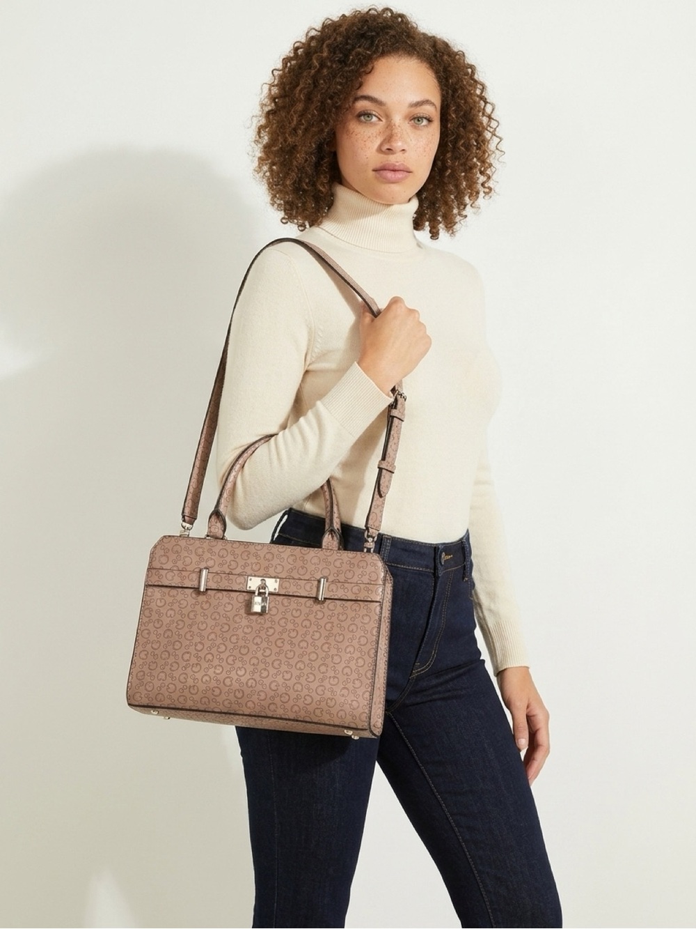 Guess Dusty Mauve Logo Satchel
Crossbody Bag Y2K Monogram Lock
Closure (EUC) - Picture 2 of 13